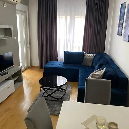 Apartman Falcon *