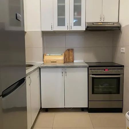 Apartman Falcon *