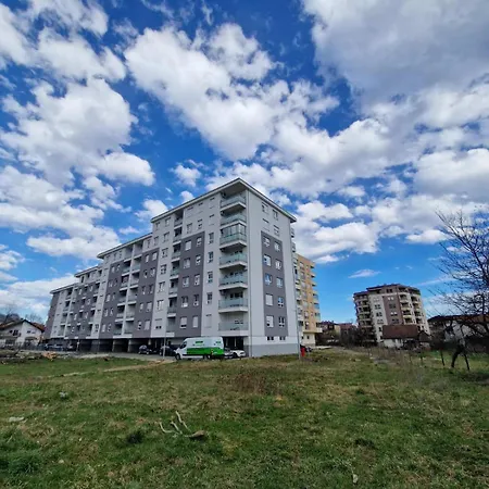 Apartman Falcon *